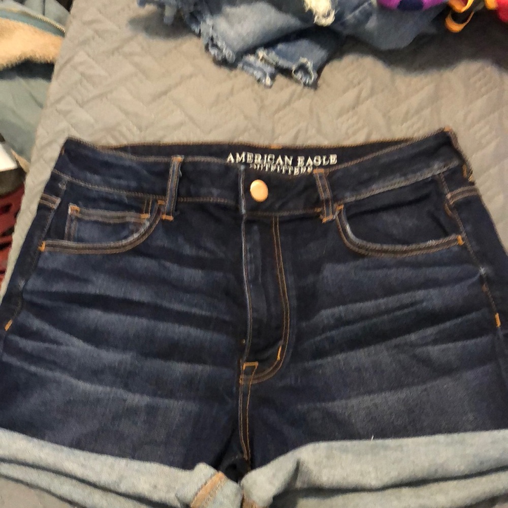 American eagle high rise shorties